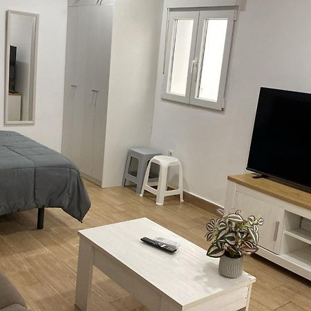 Rockside Residences Suites La Linea N3 La Línea de la Concepción المظهر الخارجي الصورة