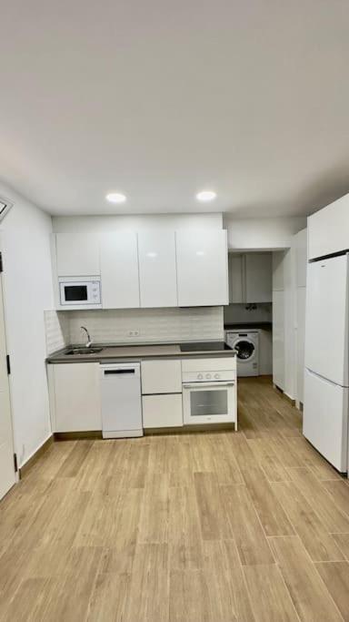 Rockside Residences Suites La Linea N3 La Línea de la Concepción المظهر الخارجي الصورة